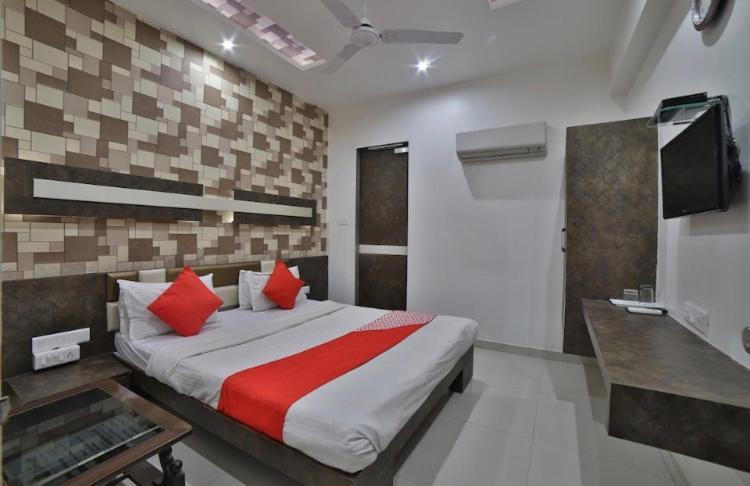 Hotel Green Apple Gandhinagar Extérieur photo